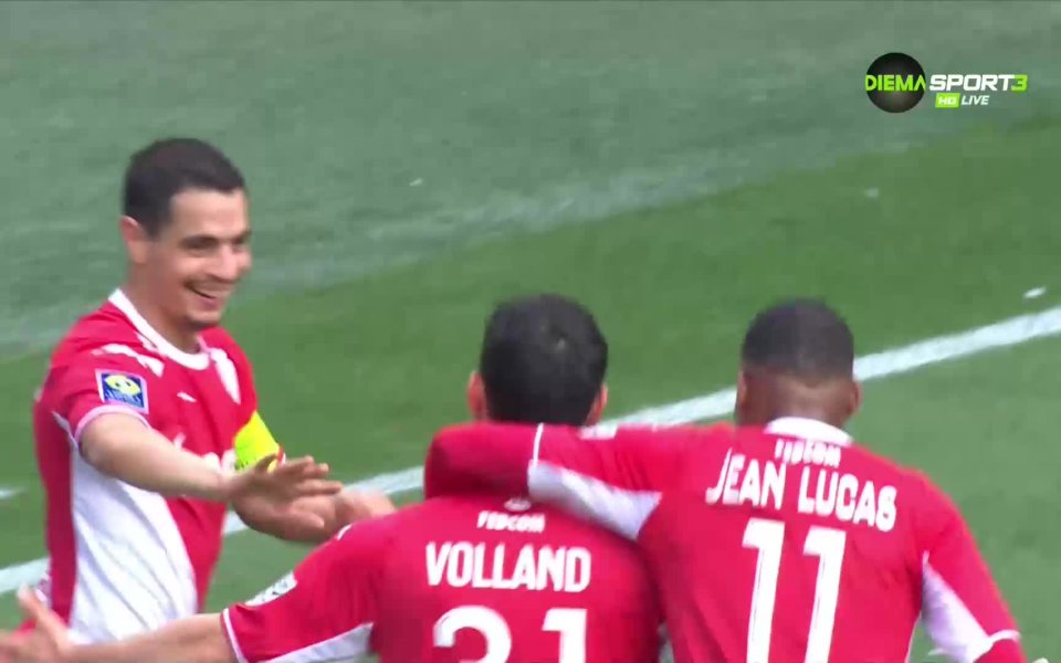 В 63-ата минута в игра за Монако се появи Кевин