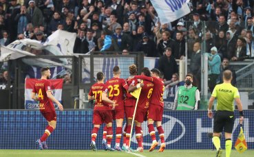 Рома и Лацио играят при резултат 2 0 в поредното Дерби