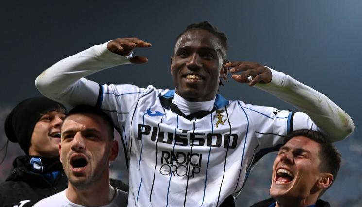 Италия футбол - 18-годишен бежанец донесе ценен успех на Аталанта при гостуването на Болоня