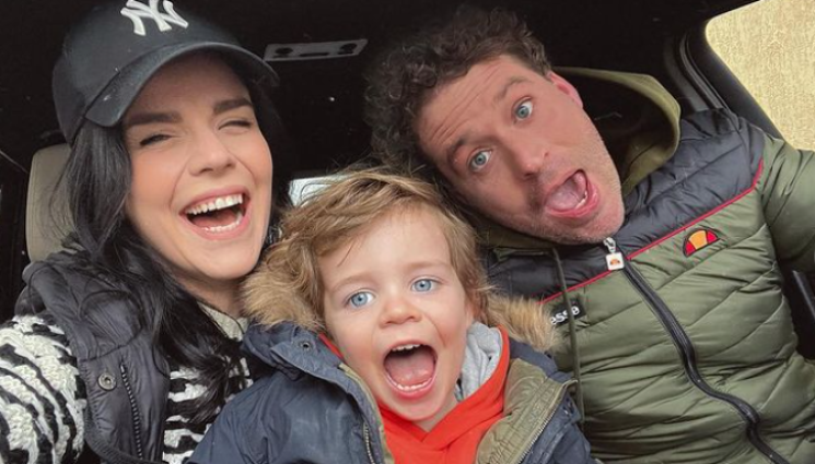 Мона - Мона и Радослав ергени за седмица