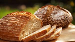 Българинът е консумирал близо килограм по малко хляб и хлебни изделия