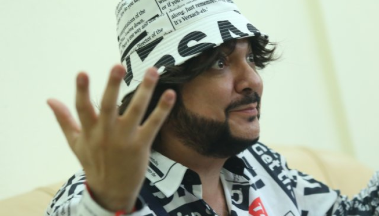 Филип Киркоров - ИЗТРЕЩЯ! Филип Киркоров не прилича на себе си!