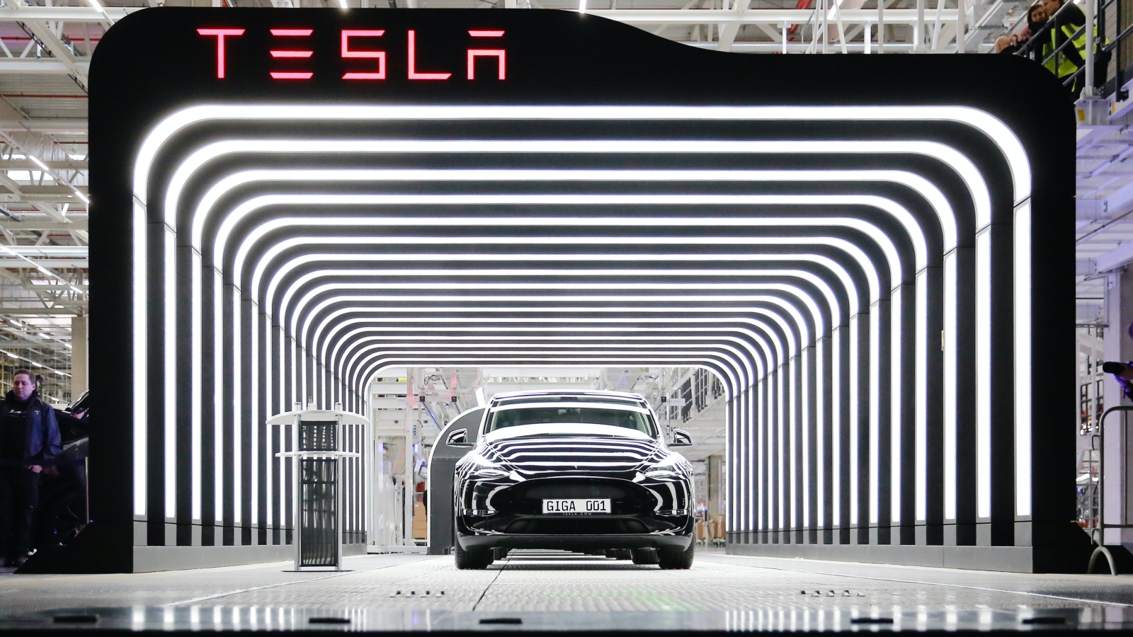 Tesla Berlin Model Y ?>