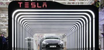 <p>Tesla Berlin Model Y</p>