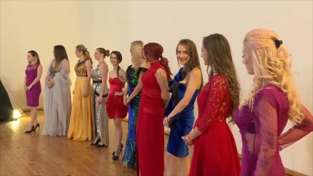 Участниците в „Един за друг“ избраха своята първа Кралица на красотата