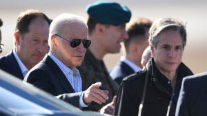 Президентът на САЩ Джо Байдън се срещна с военнослужещи от