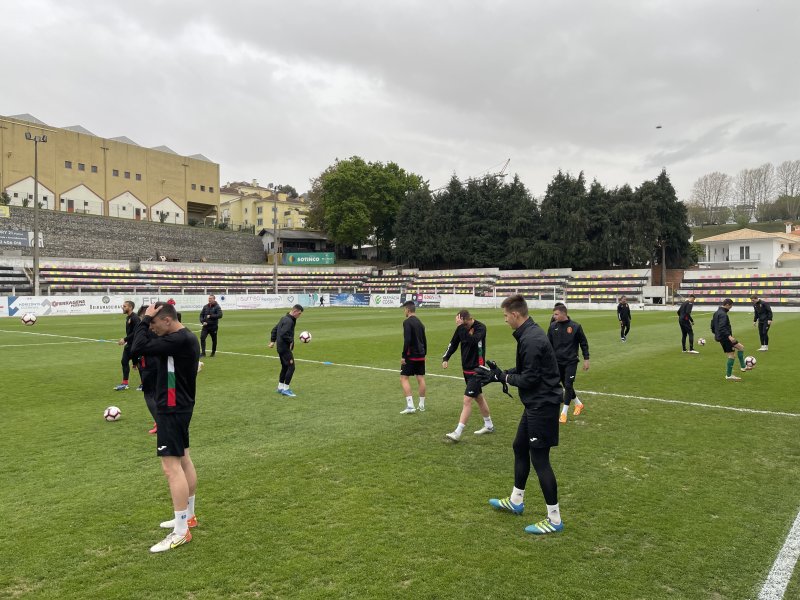 Тренировка на България U17 преди Португалия1