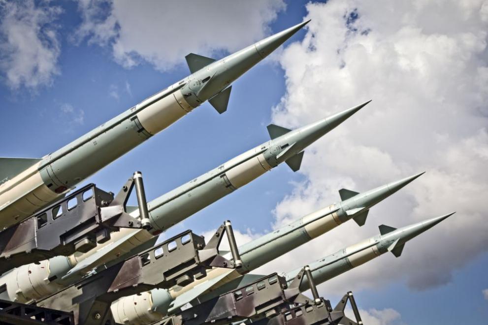Пет балистични ракети, изстреляни от Китай в рамките на започналите