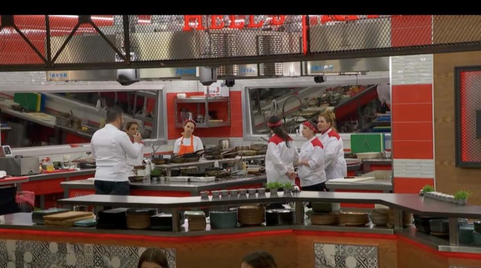 Червеният отбор отиде на директни номинации в Hell’s Kitchen България