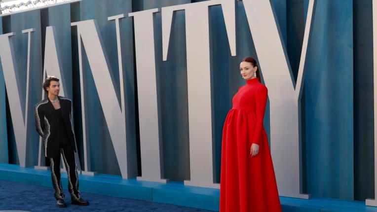  Наградите „ Оскар “: 10 горещи звездни двойки, които ни върнаха вярата в същинската обич 