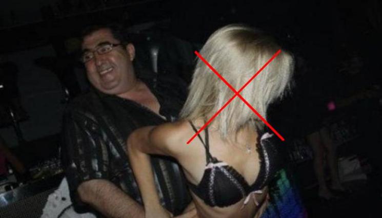 Митьо Пищова - ПИТОНА В КЛЕТКА: Митьо Пищова ограничава секса