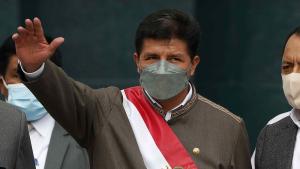 Президентът на Перу Педро Кастильо оцеля при втори опит за