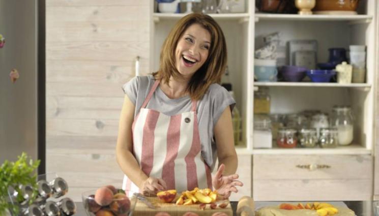 йоли - Нека приготвим нещо сладичко с кулинарния факир Йоли! (СНИМКИ)