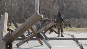 Украинските войски се изтеглиха от източноукраинския град Попасна съобщи областният
