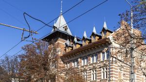 В България е пълно с невероятни архитектурни бижута строени в