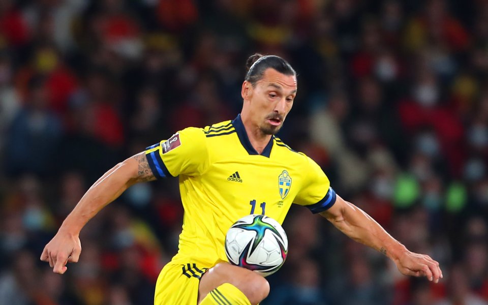 Нападателят Златан Ибрахимович няма да играе за Швеция в четирите