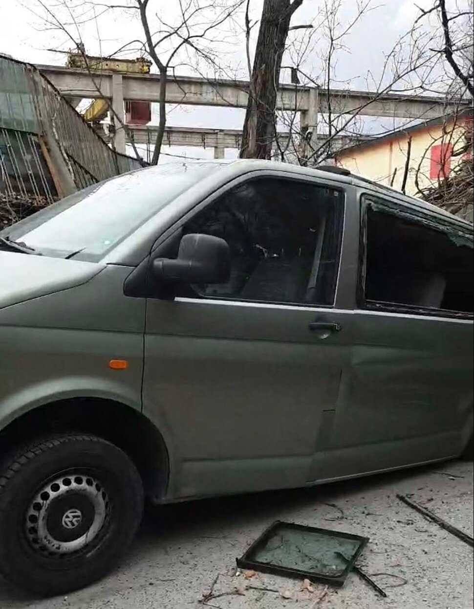 микробус буря