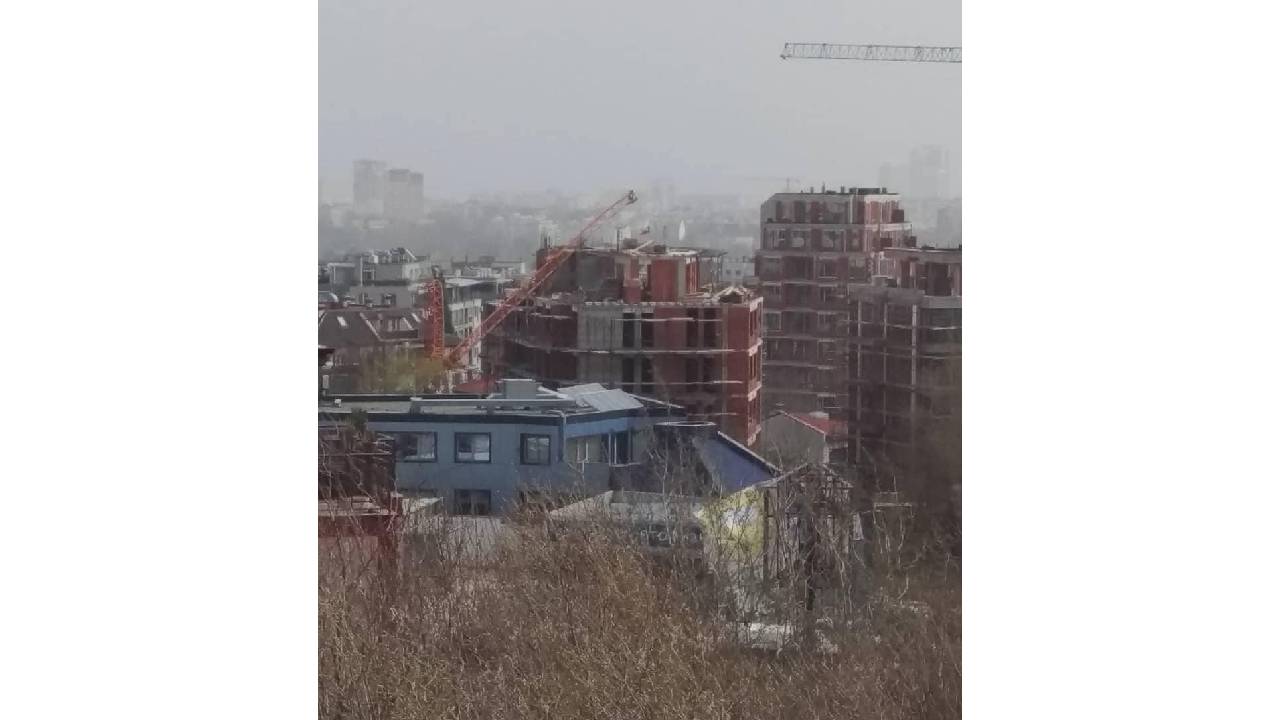 паднал кран