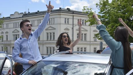 абитуриенти