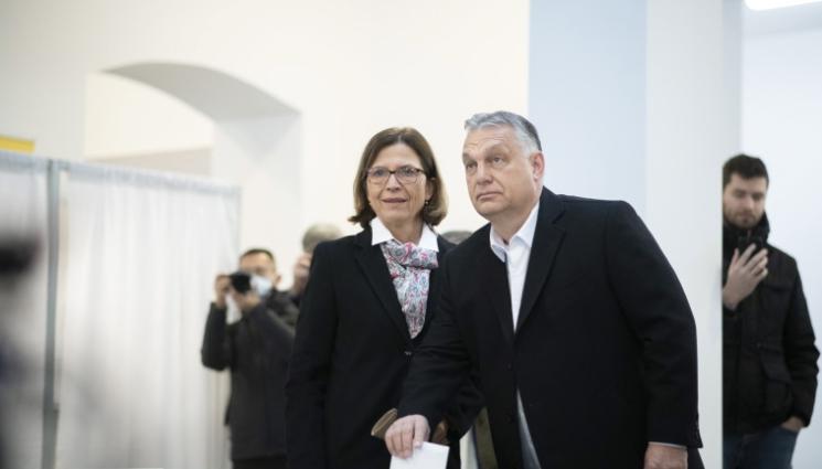 Виктор Орбан - Орбан води на изборите в Унгария