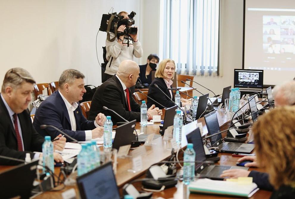 Пленумът на Висшия съдебен съвет (ВСС) разглежда допустимостта на предложението