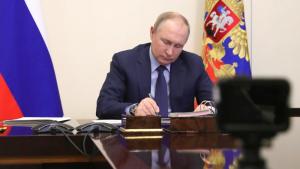 Руският президент Владимир Путин подписа указ За ответни визови мерки