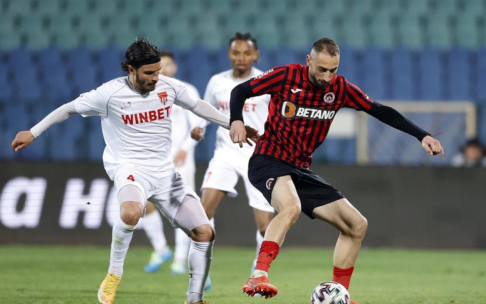 Отборът на Локомотив София посреща Царско село в мач от