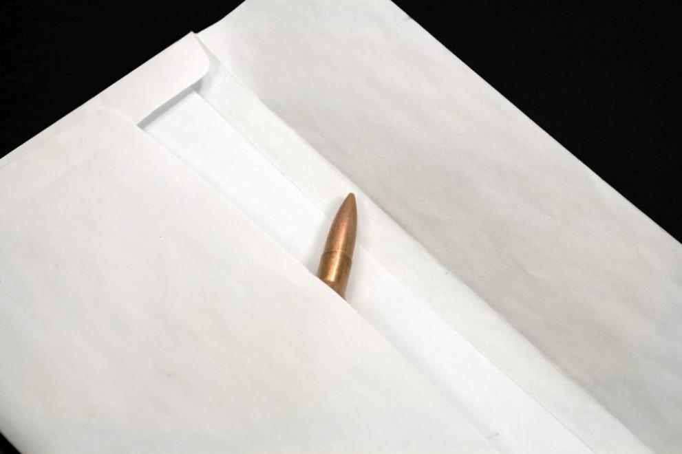 Британската писателка Дж. К. Роулинг е била заплашена със смърт