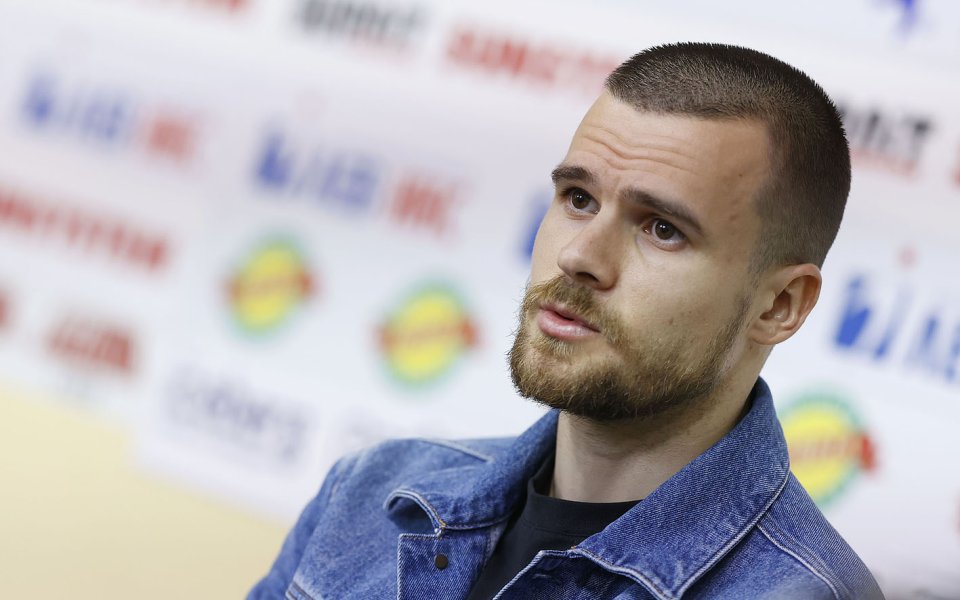 Офанзивният футболист на Славия Радослав Кирилов спечели приза за играч