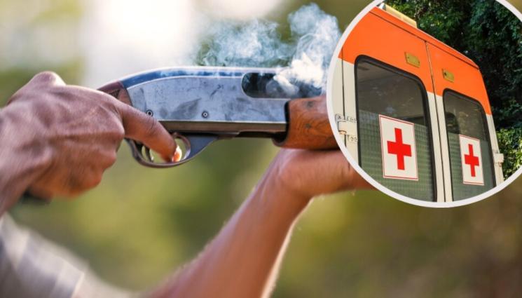 пушка - Страшен екшън в Самоков! Трима нахлуха неканени в къща в ромската махала. Млад мъж е гръмнат с пушка, откарали го по спешност в 