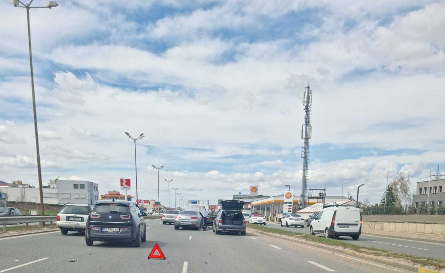 катастрофа околовръстно