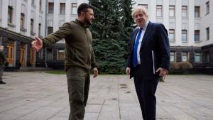 Британският премиер Джонсън Борис e на посещение в Киев където