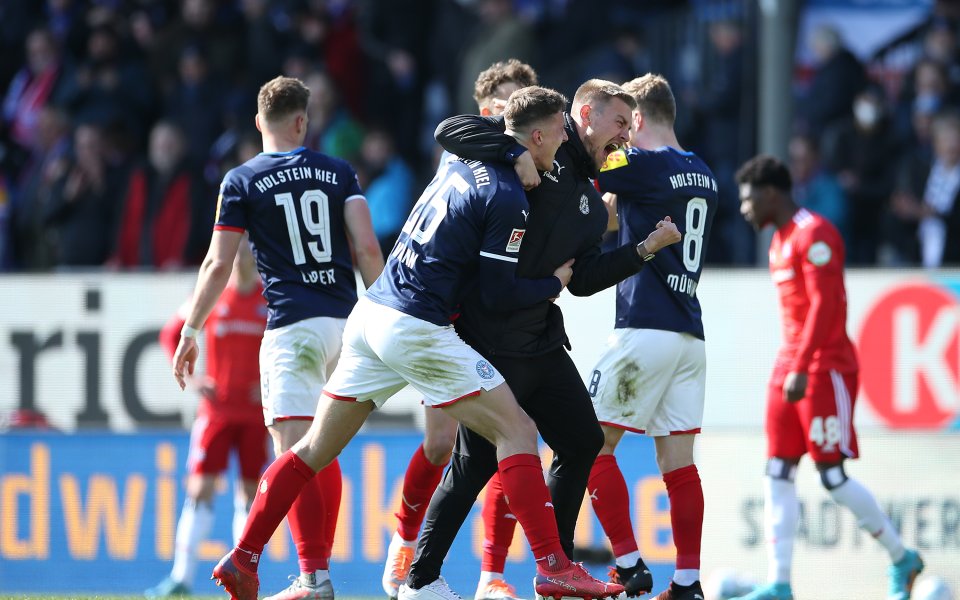 Отборът на Холщайн се наложи с минималното 1:0 над Хамбургер