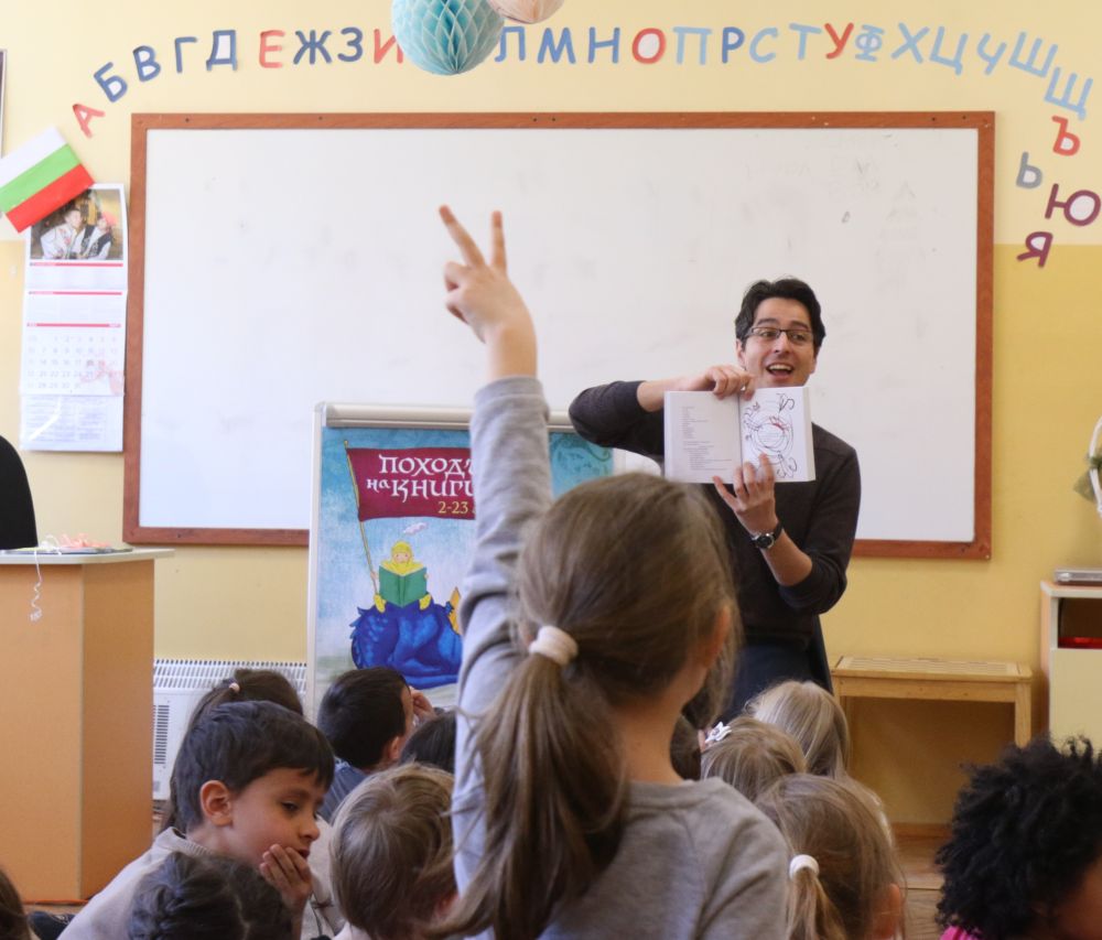 Министърът на културата Атанас Атанасов се включи в инициативата „Походът на книгите“