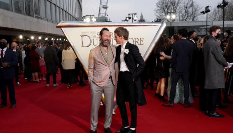 фантастични животни джуд лоу и еди - ЦЕНЗУРА: Без гей сцени във 