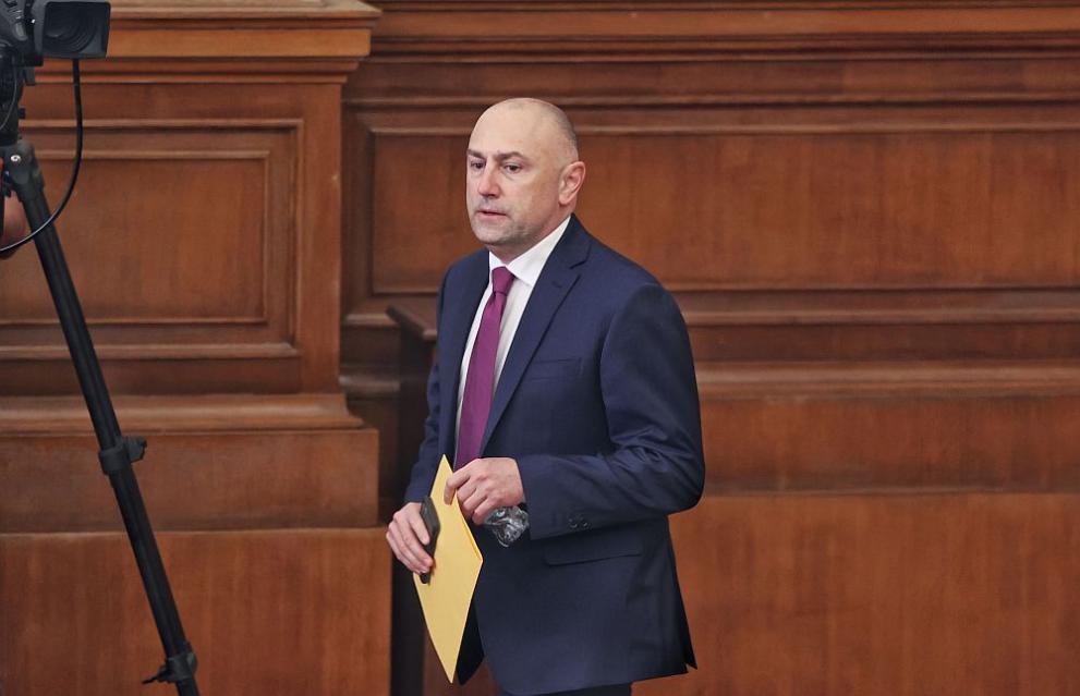 Любомир Каримански (Има такъв народ) остана единственият кандидат за нов управител на Българската народна банка (БНБ)