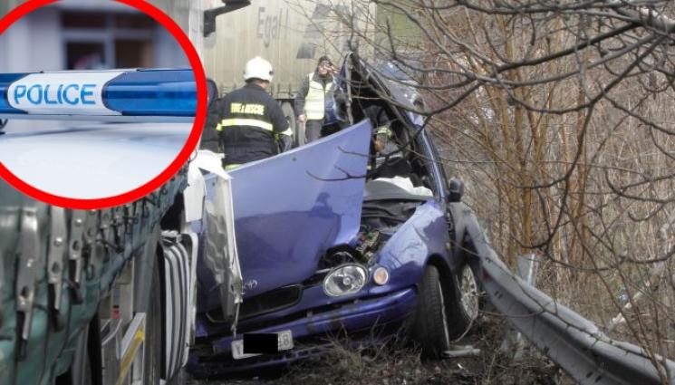 катастрофа - СЕРИЯ ОТ КАТАСТРОФИ В СОФИЯ: Камион и кола се натресоха на „Сточна гара“, 