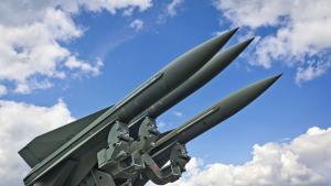 Руската противовъздушна отбрана ПВО е свалила три ракети над руския