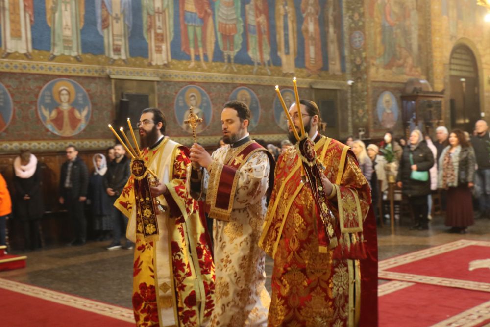 Велики четвъртък в храм "Св. Александър Невски"