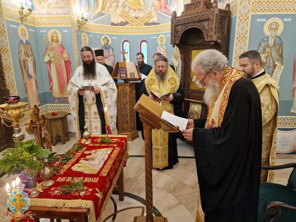 Негово светейшество Софийският митрополит и български патриарх Неофит оглави утринното