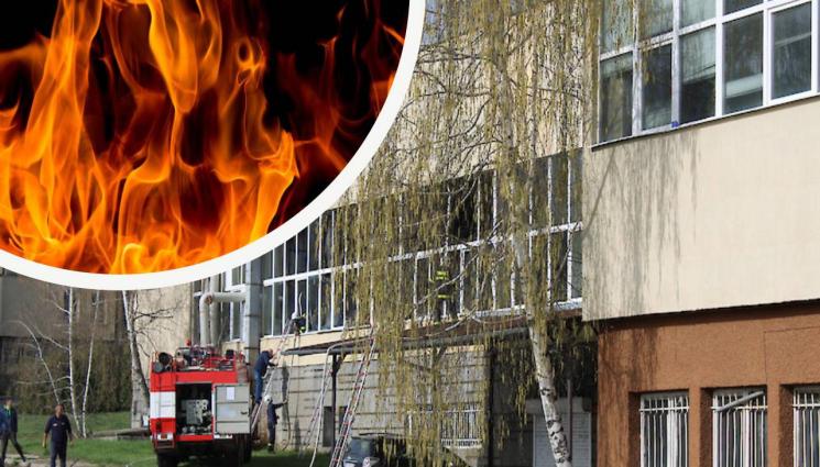 пожар завод банско - Пламна бившият телефонен завод в Банско