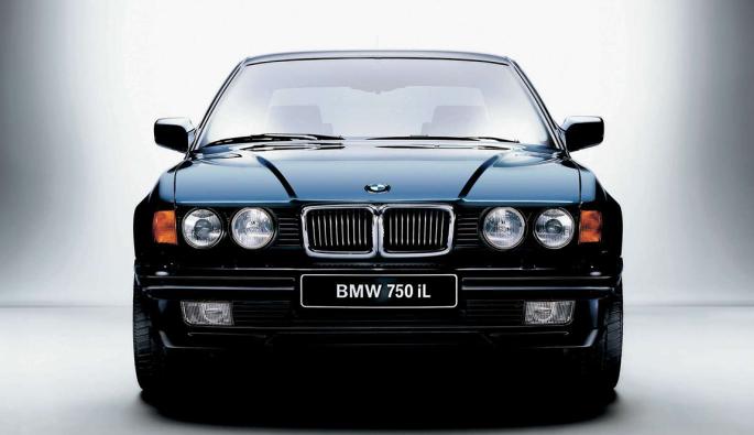  BMW 7-Series E32