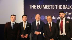 Лидери на Европейския съюз външни министри високопоставени личности и политици се