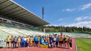 60 спортисти от националния тим по лека атлетика на Украйна