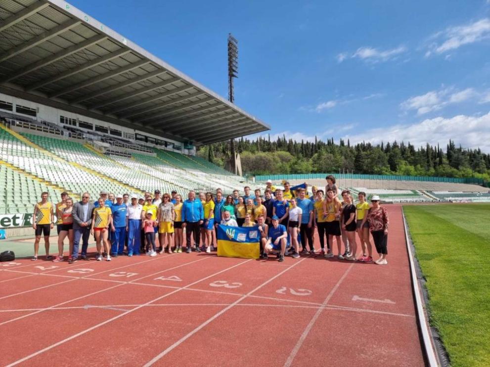 60 спортисти от националния тим по лека атлетика на Украйна