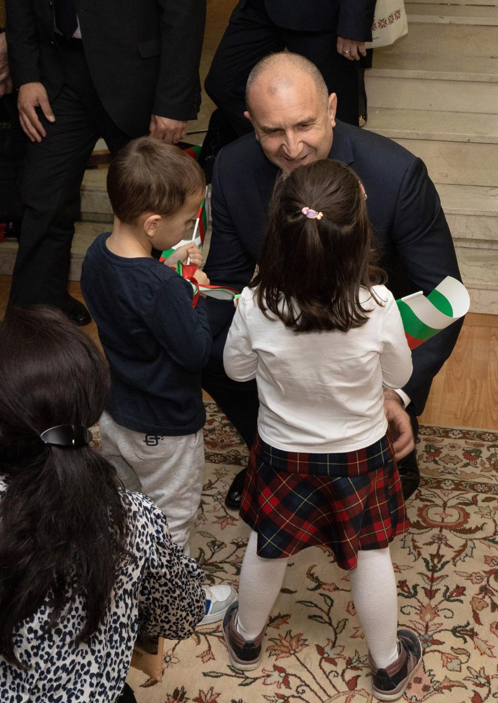  Румен Радев пред българската общественост в Испания 