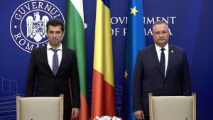 Премиерите на България и Румъния КирилПетков и НиколаеЧука се срещнаха и