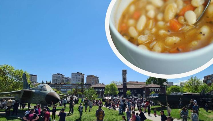 военноисторически музей боб чорба - ПОЛЕВА КУХНЯ: Военноисторическия музей черпи с боб чорба на 6 май