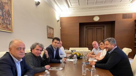 коалицията Петков