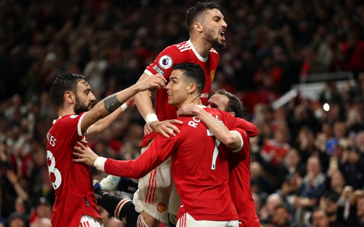 Манчестър Юнайтед развързва кесията за обещаващ нападател